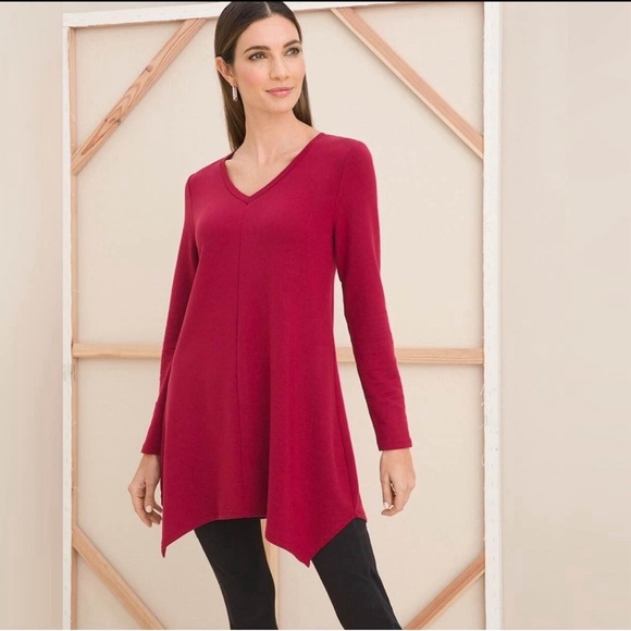 💥Last Call💥 Chico’s Shark Bite Hem Top 🆕 - Picture 1 of 5